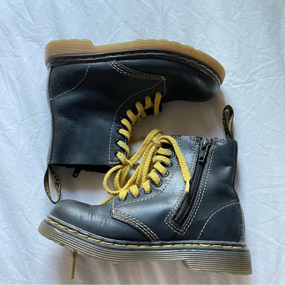 Kid’s Dr. Martens boots